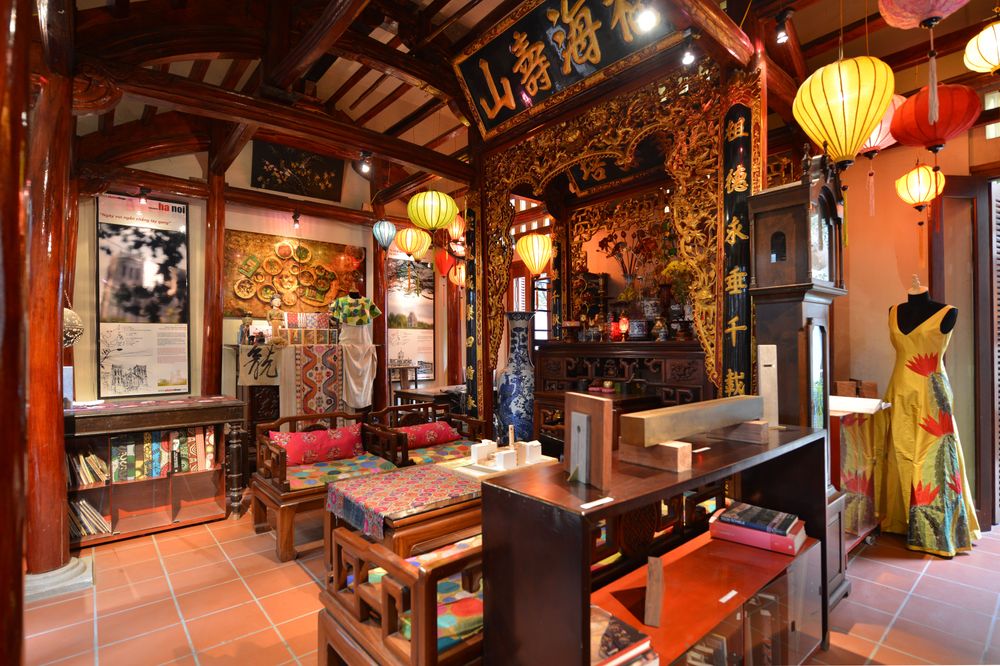 Venues That Champion Local Art and Culture: Supporting Creativity