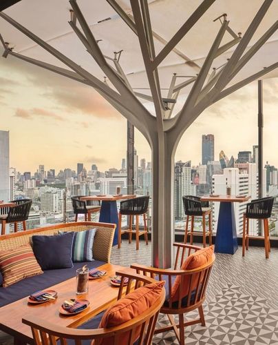 Chic Rooftop Venue with Panoramic Views