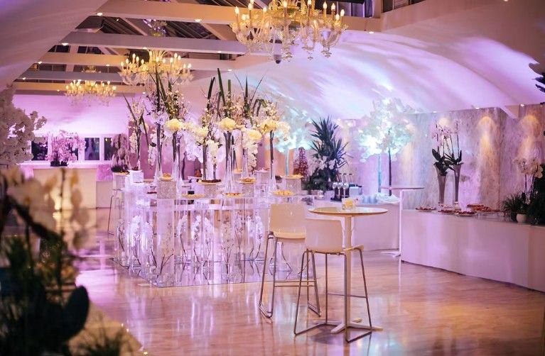 Let your gala dinner reflect the excellence of your guests via Salon Vendome Prive.jpg