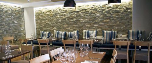 Elegant Coastal Cafe With Stunning Marina Views for Stylish Receptions