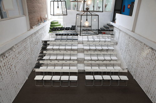 Innovative Networking Venue With a Collaborative Atmosphere