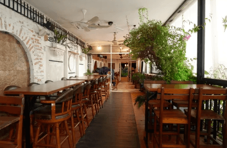 Bright and Airy Terrace Venue With Rustic Charm for Private Events and Gatherings