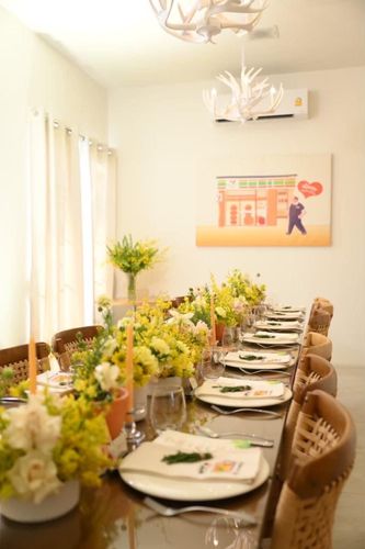 Bright Dining Room With a Rustic Charm for Intimate Luncheons