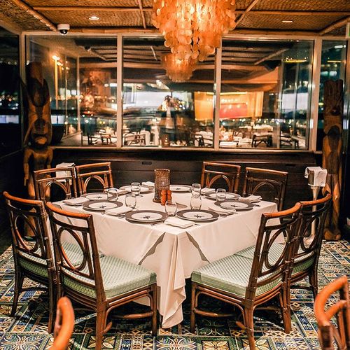 Warm and Cosy Restaurant With a Chic Character