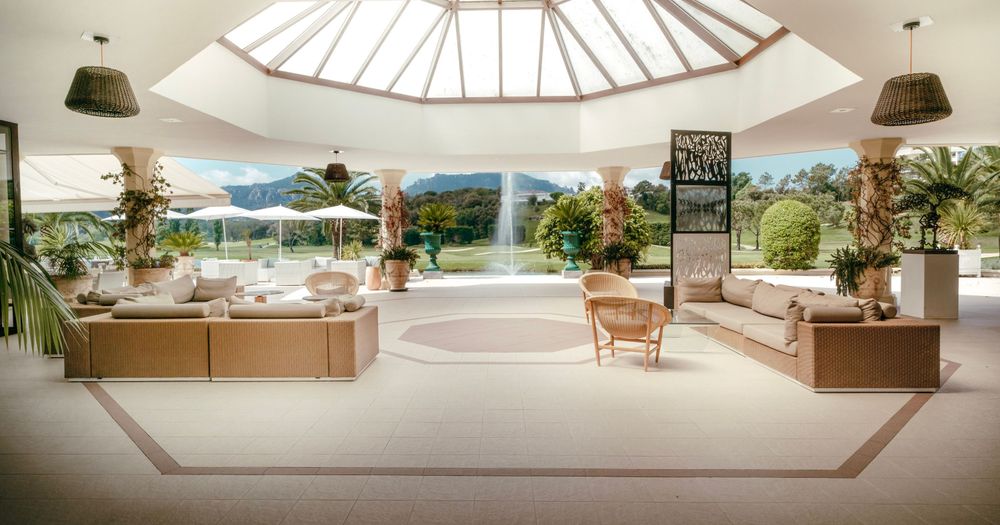 Boutique Hotels for Corporate Retreats: Intimate, High-End Spaces