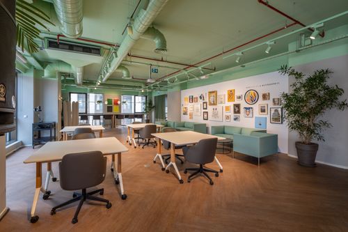 Eco-Industrial Harmony With an Urban-Chic Aura for Creative Corporate Events