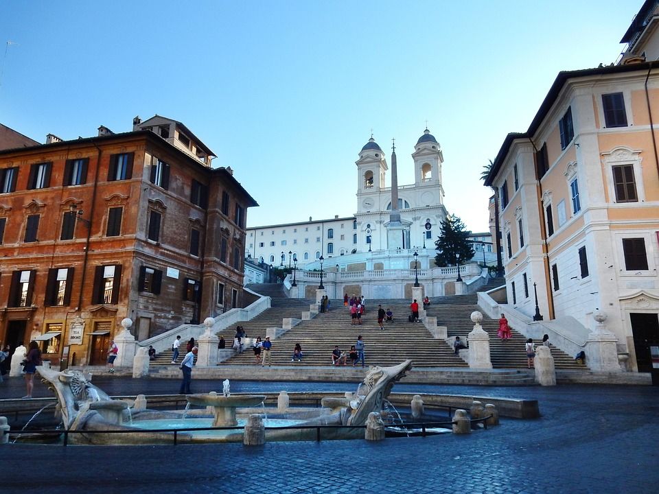 The Spanish Steps- An Unmissable Tourist Attraction in Rome.jpg