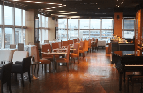 Sophisticated Venue With Stunning City Views for Premier Events