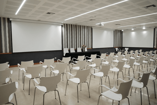 Bright Conference Hall With Lounge Foyer and Flexible Layout for Corporate Events