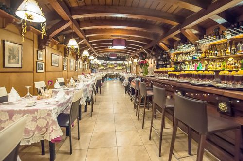 Rustic Mediterranean Venue With Contemporary Flair for Private Dinners