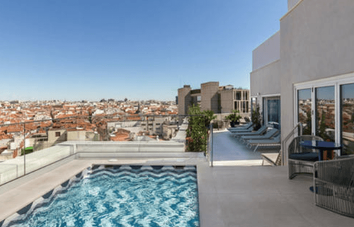 Modern Rooftop With Clean Lines and Scenic Views for Elegant Events