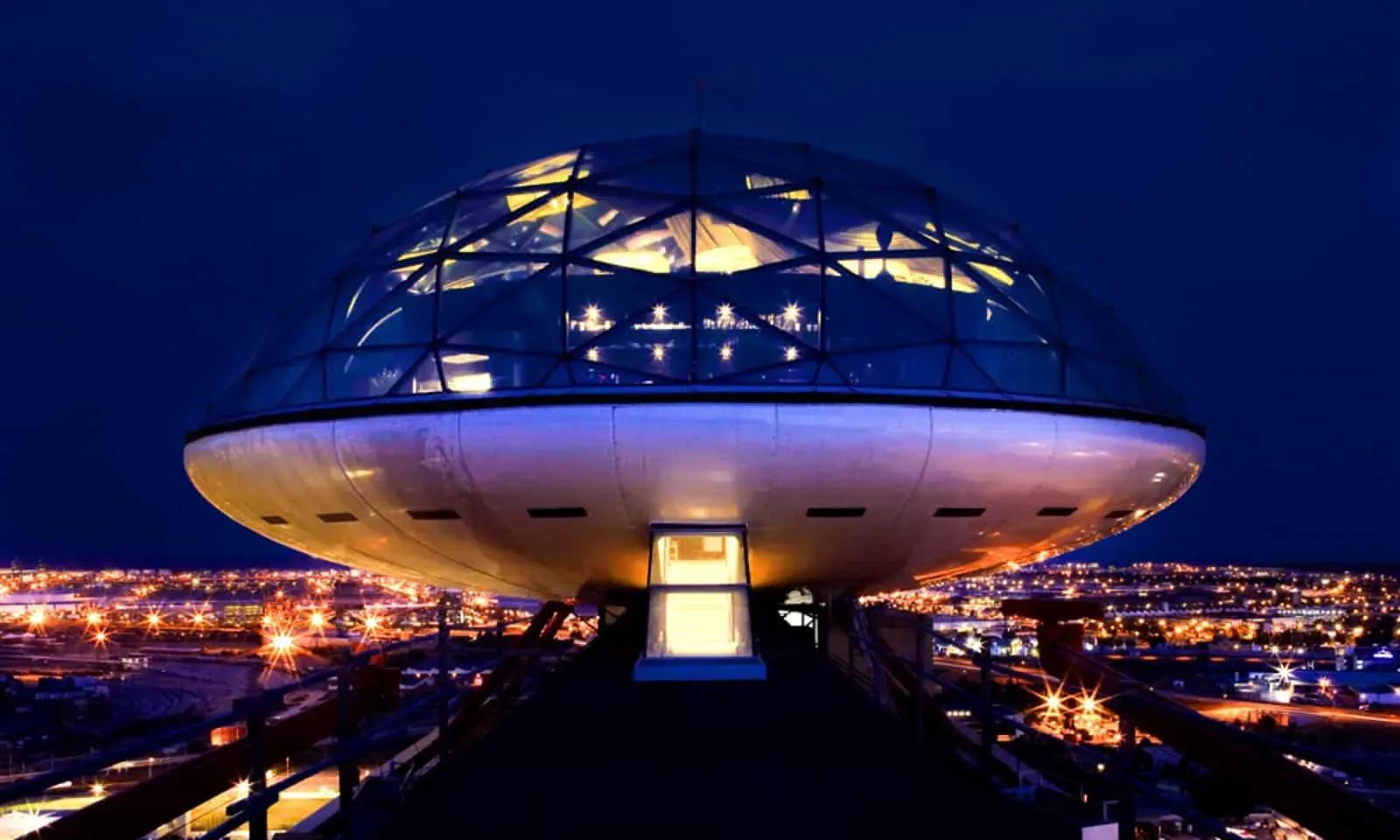A one-of-a-kind glass dome venue in Barcelona with sensory event design.webp