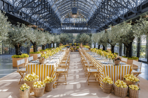 Spacious Glass Venue With High Ceilings for Elegant Events