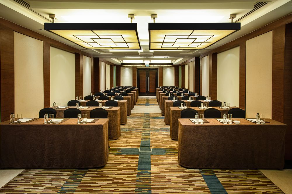 Customs and Social Smarts in Hanoi for Corporate Events