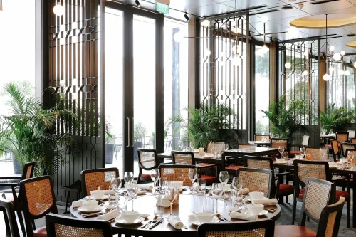 Elegant Waterfront Venue with Panoramic River View 