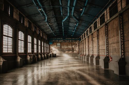 Dramatic Industrial Loft With Towering Windows and Expansive Layout