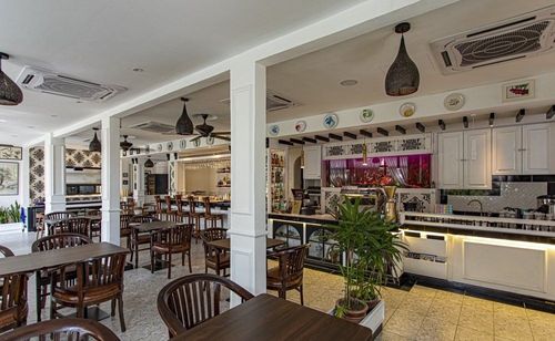 Charming Open-Plan Venue With Vintage Flair for Intimate Events and Celebrations