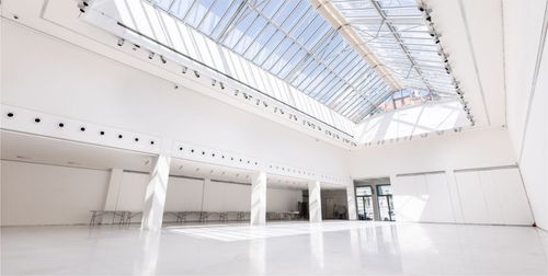 1930s Functionalist Hall With a Glass Ceiling for Dynamic Mixers 