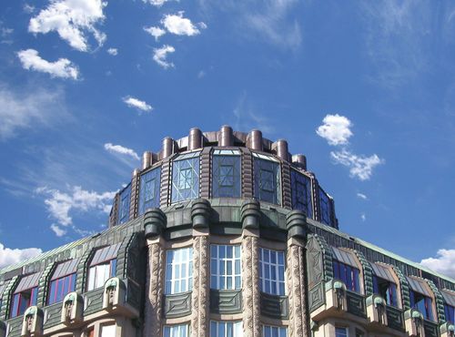 Art Deco Hall With a Unique Astronomical Clock for Prestigious Receptions