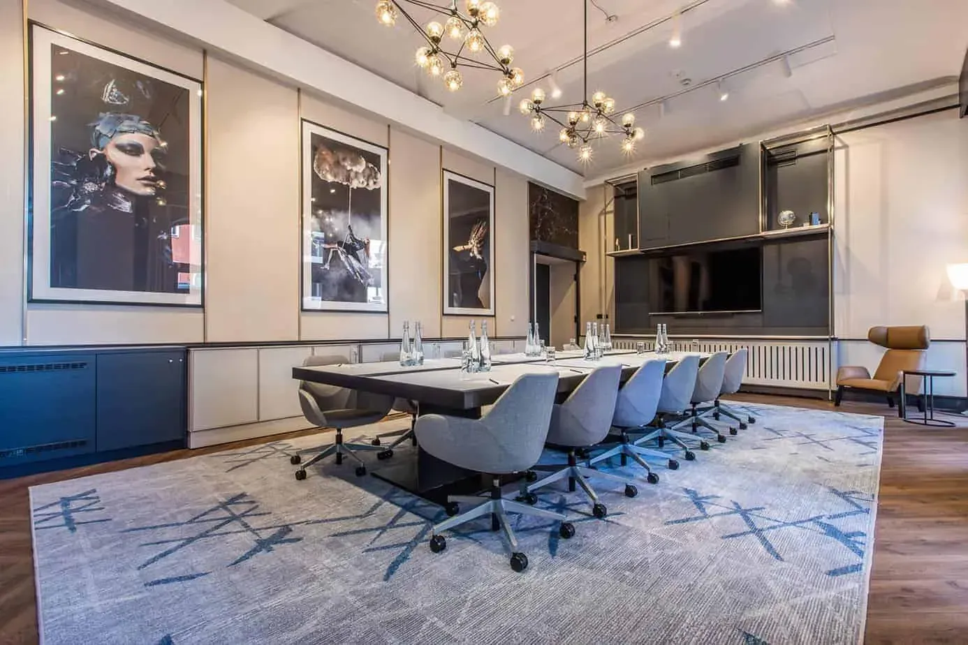 A glamorous niche location in Prague for small business gatherings.webp