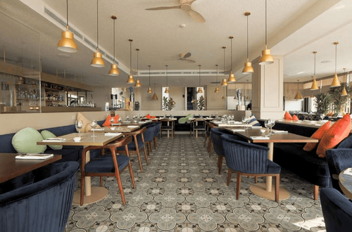 Sophisticated Mediterranean Dining Space for Private Celebrations
