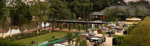 Serene Rooftop With Modern Design for Gatherings and Celebrations