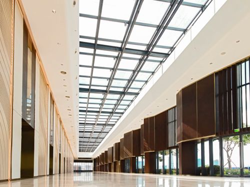Sleek Convention Space Ideal for Formal and Social Events