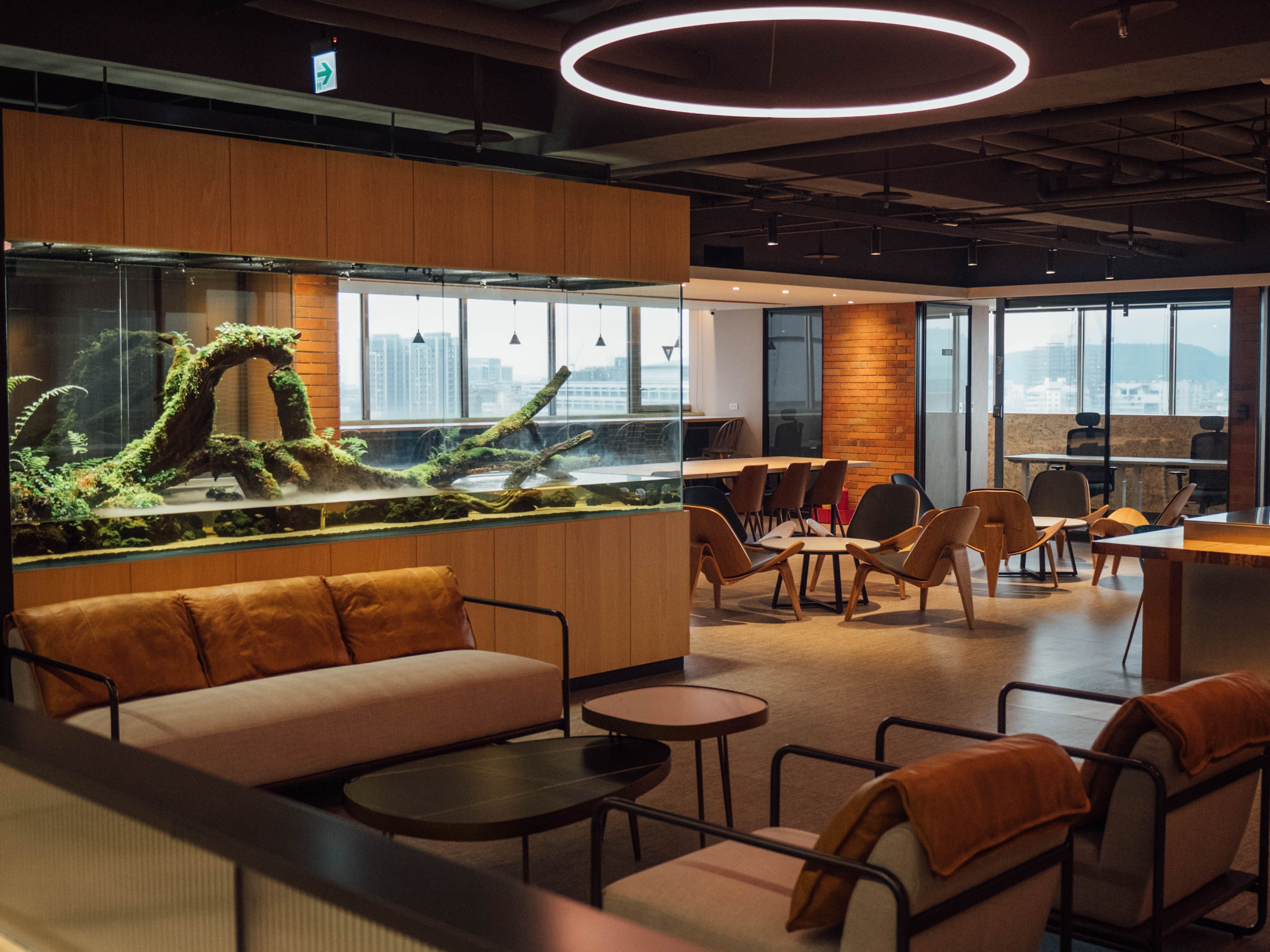 Contemporary Co-Working Space in Taipei With Minimalist Design.jpg