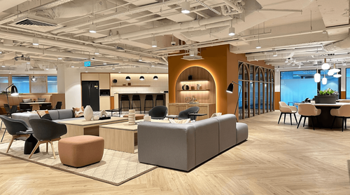 Contemporary Hub With Stylish Workspaces for Focused Team Meetings