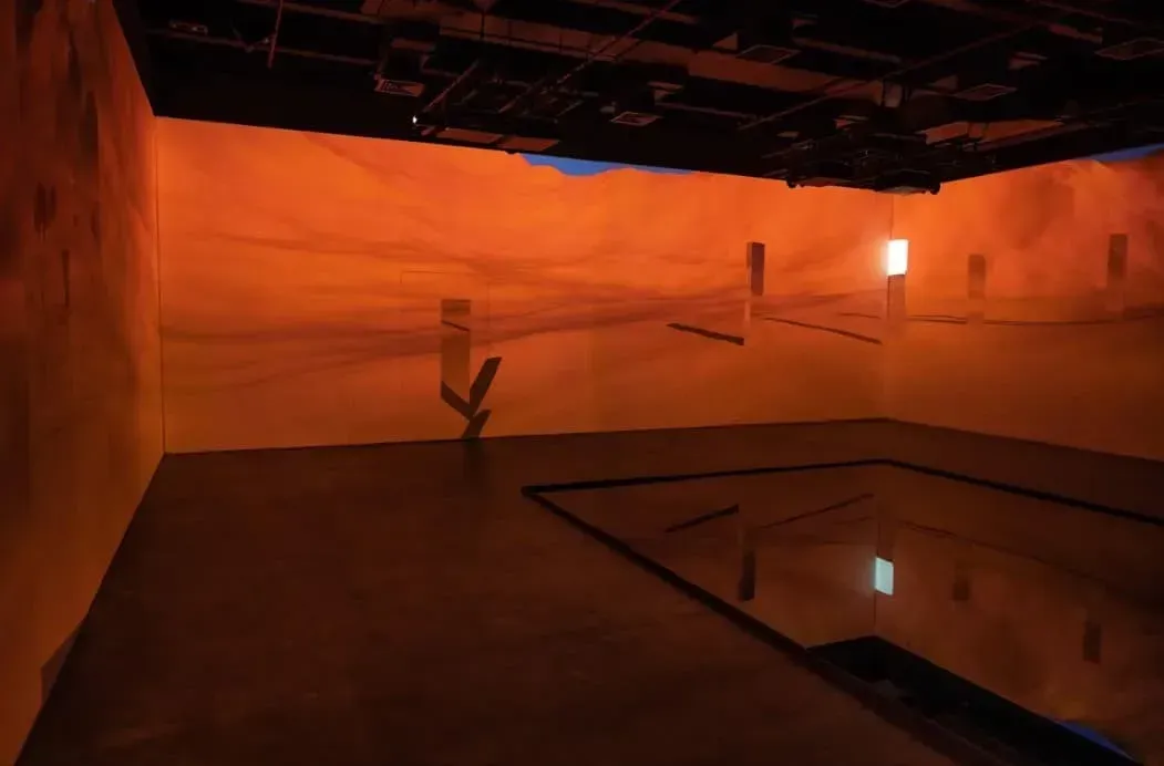 A surprising event idea using immersive tech to create an interactive experience in Dubai.webp