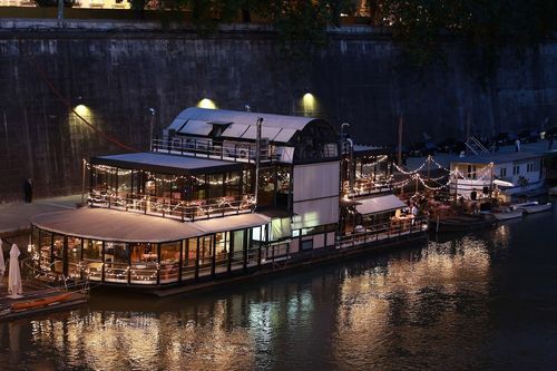 Glass-Enclosed Floating Venue With Open Terraces and Panoramic Views for After-Works and Celebrations