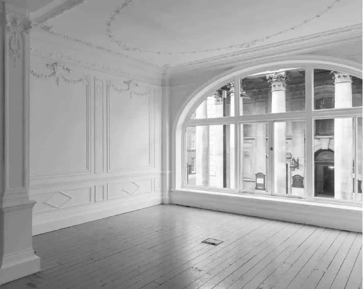 An intimate venue in London in a gorgeous gallery.webp